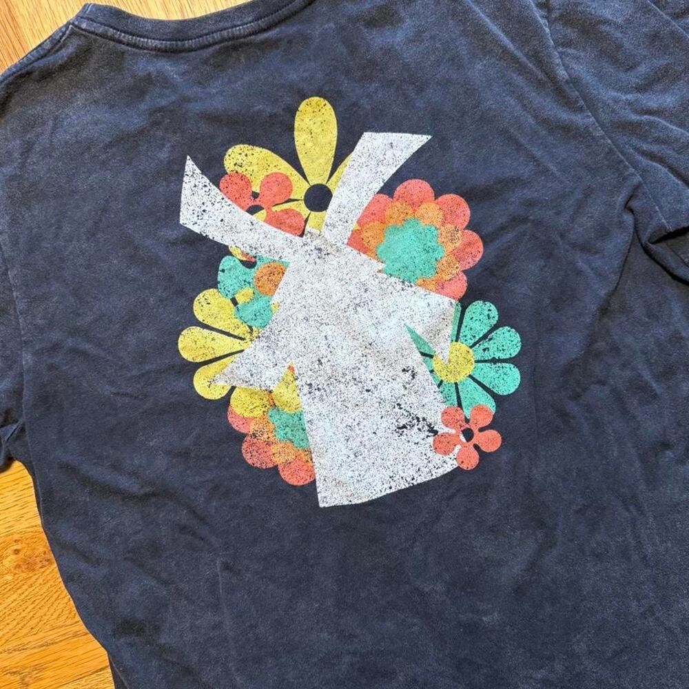 Dutch Bros Coffee Floral Windmill Graphic T-Shirt Large